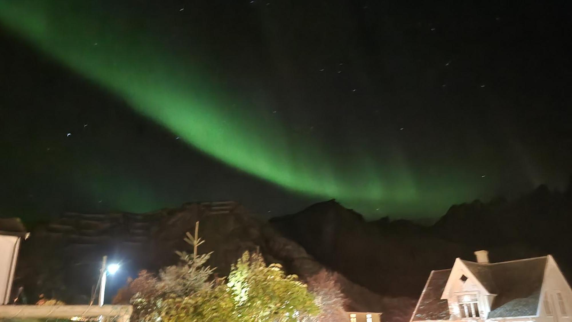 Lofoten Overnatting - Ballstad Buitenkant foto