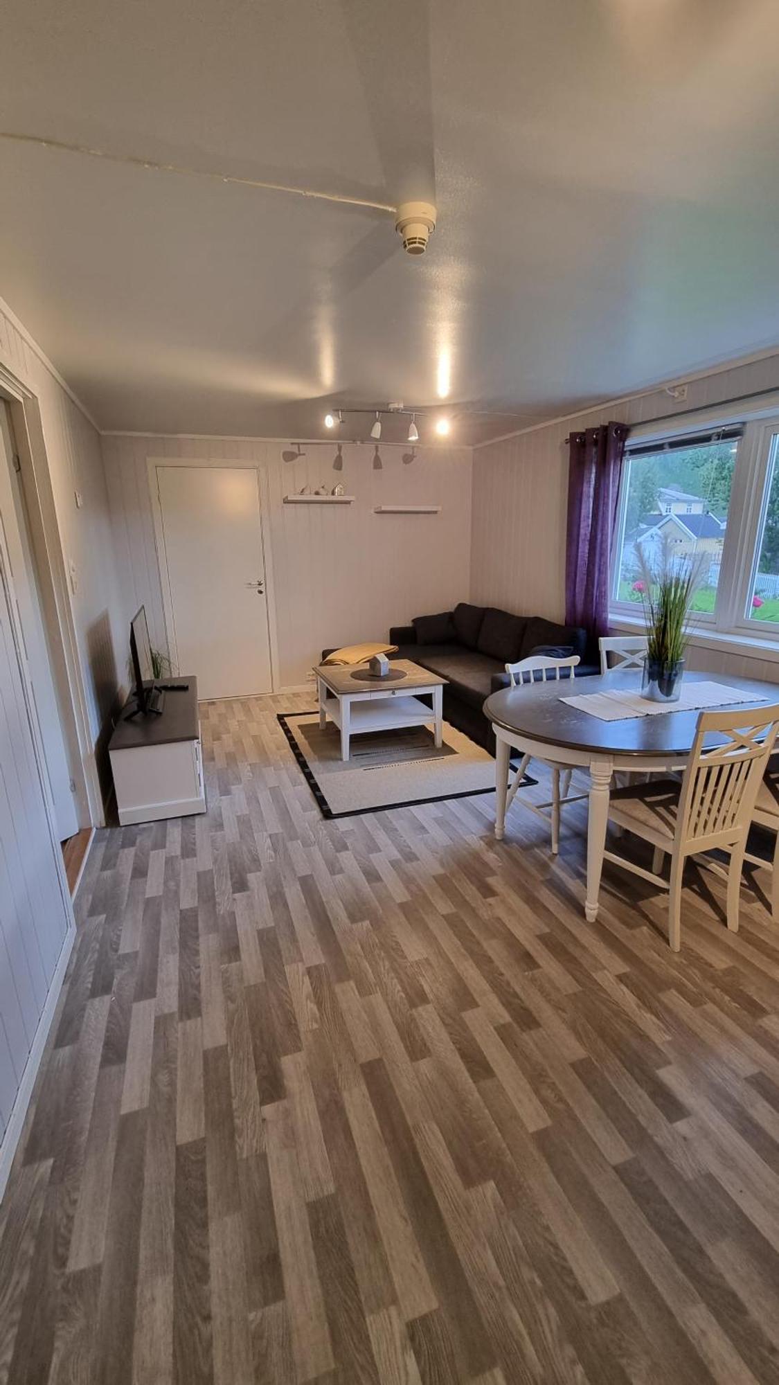 Lofoten Overnatting - Ballstad Buitenkant foto